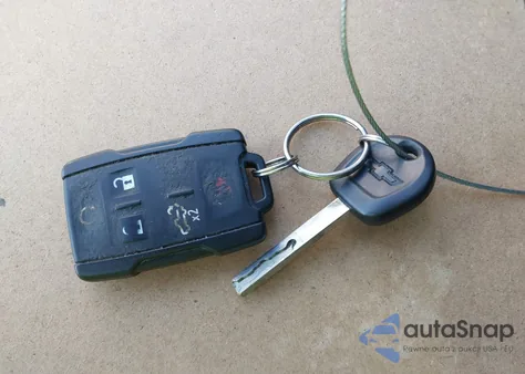 2020 Chevrolet Silverado 1500 4Wd Short Bed Custom/4Wd Standard Bed Custom from USA, damaged, VIN 1GCUYBEF1LZ201263